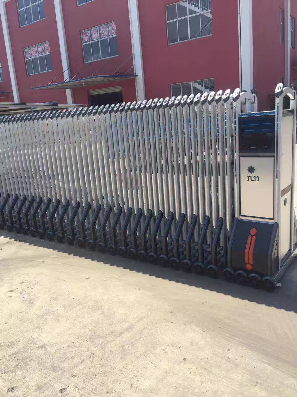 ���(y��ng)������|����늄�(d��ng)��s�T(m��n)